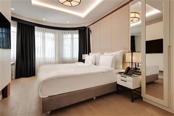 Gleam Collection Hotel 5*