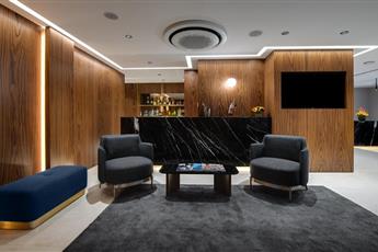 Gleam Collection Hotel