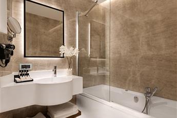 Gleam Collection Hotel