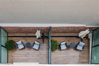 Gleam Collection Hotel