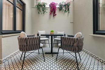 Gleam Collection Hotel