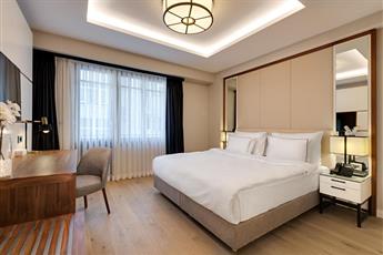 Gleam Collection Hotel