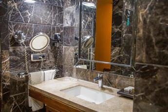 Gold Majesty Hotel 4*