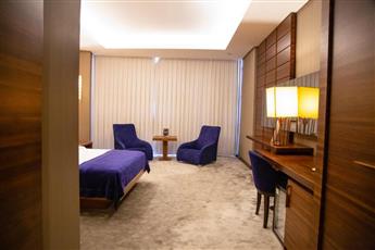 Gold Majesty Hotel