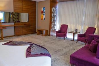 Gold Majesty Hotel
