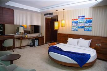 Gold Majesty Hotel