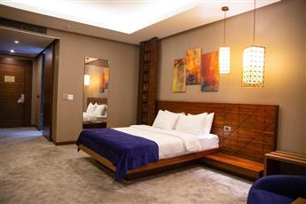 Gold Majesty Hotel