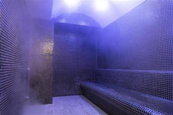 Gold Majesty Hotel