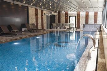 Gold Majesty Hotel