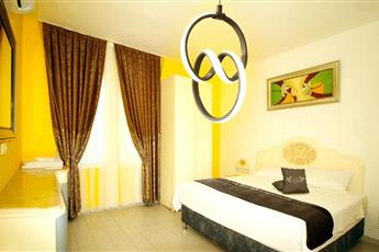 Gold Twins Boutique Hotel 3*