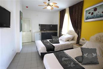 Gold Twins Boutique Hotel