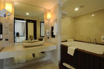 Goldcity Hotel 5*