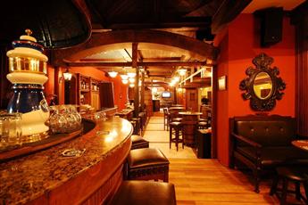 Goldcity Hotel