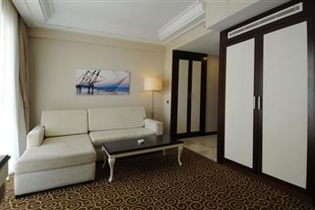 Goldcity Hotel