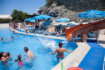 Golden Age Crystal Bodrum 4*