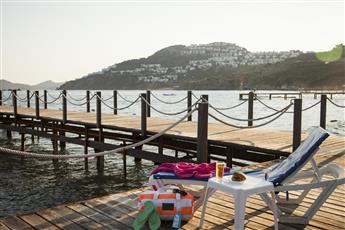 Golden Age Crystal Bodrum 4*