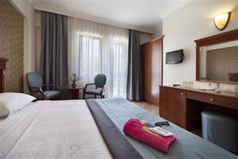 Golden Age Crystal Bodrum 4*