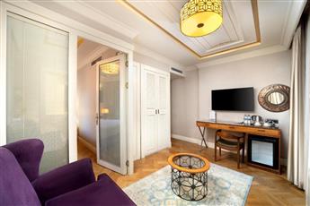 Golden Age Hotel