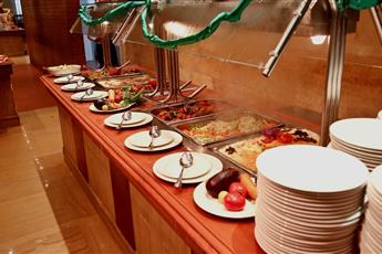 Golden Beach Resort 4*