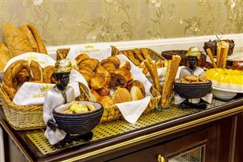 Golden Crown Hotel 4*