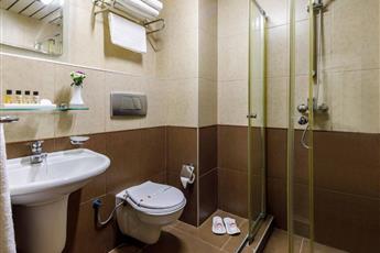 Golden Crown Hotel 4*