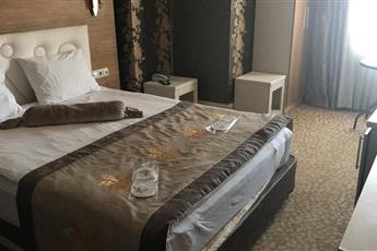 Golden Hill Hotel 4*