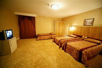 Golden Hill Hotel 4*