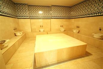 Golden Hill Hotel 4*