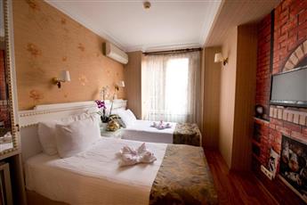 Golden Horn Hotel 4*