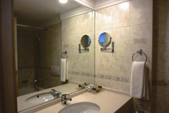 Golden Lotus Hotel
