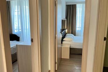 Golden Lotus Hotel