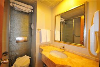Golden Rock Beach Hotel 5*