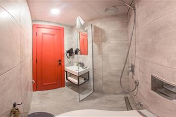 Golden Sun Hotel - Adult Only