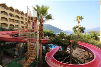 Golmar Beach Hotel