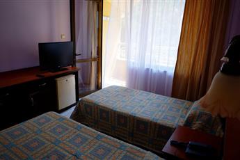 Golmar Beach Hotel