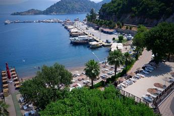 Golmar Beach Hotel