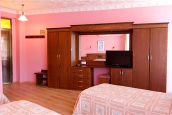Golmar Beach Hotel