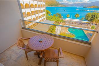 Golmar Beach Hotel