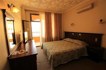 Golmar Beach Hotel