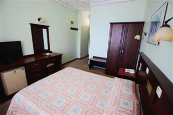Golmar Beach Hotel