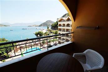 Golmar Beach Hotel