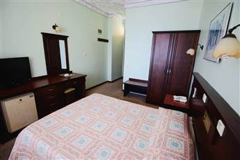 Golmar Beach Hotel 4*