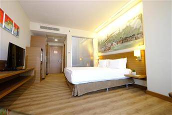 Gorrion Hotel Istanbul 5*