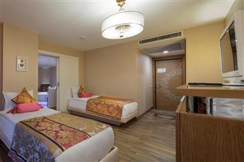 Granada Luxury Resort & Spa Okurcalar
