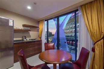 Granada Luxury Resort & Spa Okurcalar
