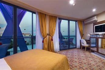 Granada Luxury Resort & Spa Okurcalar