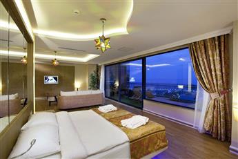 Granada Luxury Resort & Spa Okurcalar