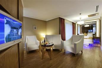 Granada Luxury Resort & Spa Okurcalar