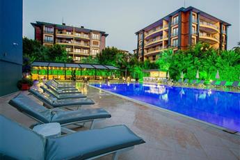 Grand Alisa Hotel