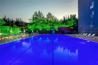 Grand Alisa Hotel